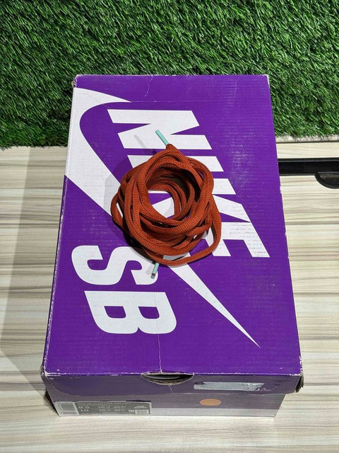 Nike SB Dunk Low Mystic Red Rosewood Sz 8.5M