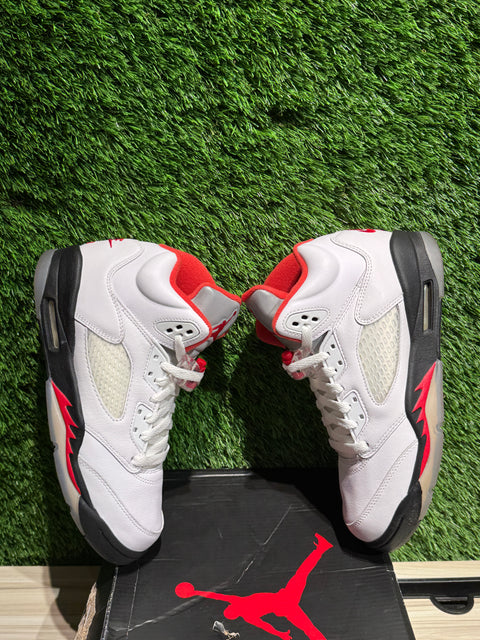 Jordan 5 Retro Fire Red Silver Tongue (2020) (GS) Sz 6Y