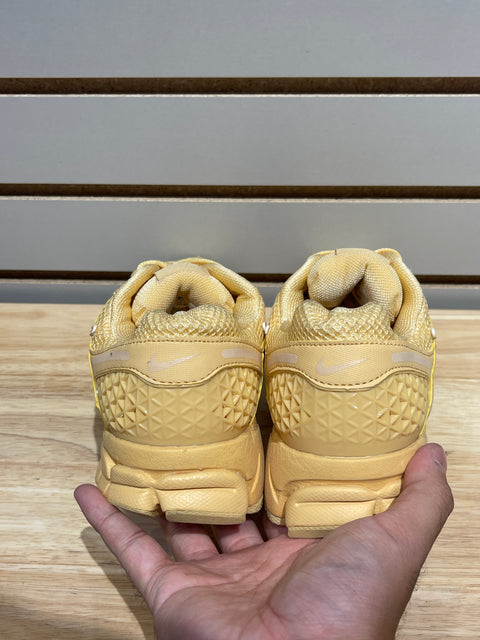 Nike Zoom Vomero 5 Celestial Gold Sz 6.5M