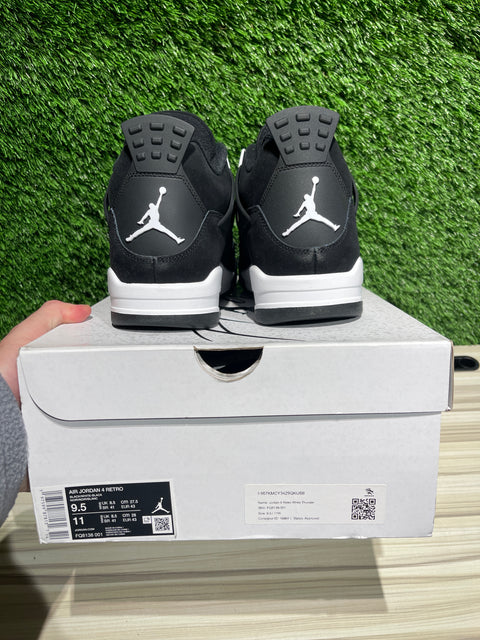 Jordan 4 Retro White Thunder s 9.5