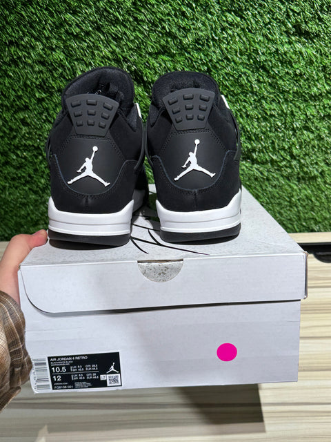 Jordan 4 Retro White Thunder Sz 10.5M