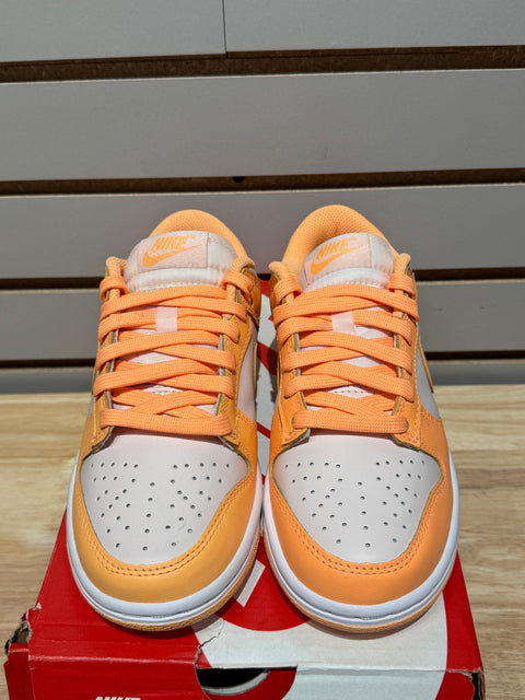 Nike Dunk Low Peach Cream (Women's) Sz 5W/3.5M