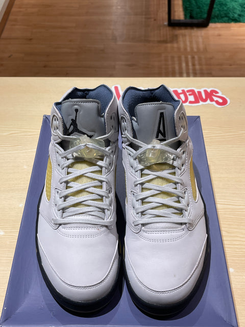 Jordan 5 Retro A Ma Maniére Dawn (Women's) SZ 11