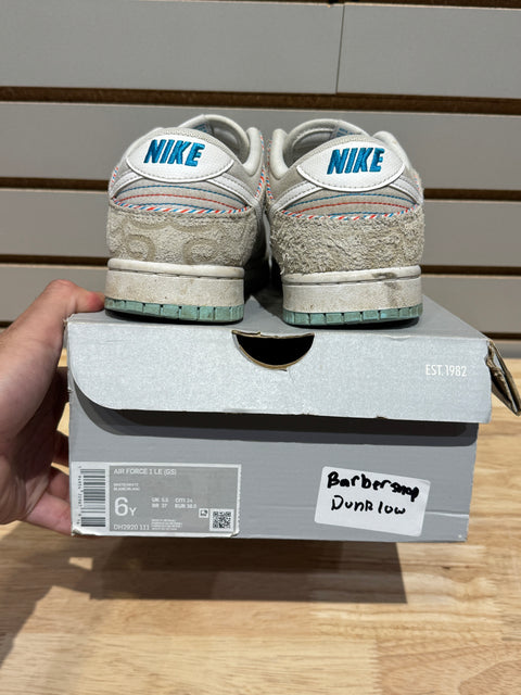 Nike Dunk Low SE Barber Shop Grey Sz 8