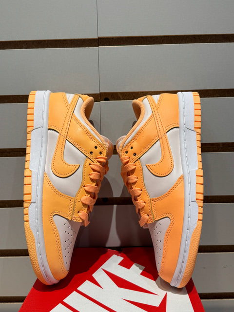 Nike Dunk Low Peach Cream (Women's) Sz 5W/3.5M
