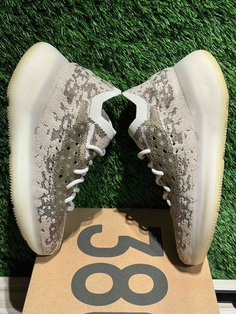 adidas Yeezy Boost 380 Pyrite Sz 6M...
