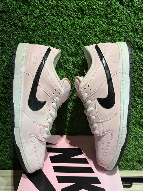 Nike SB Dunk Low Pink Box Sz 13..