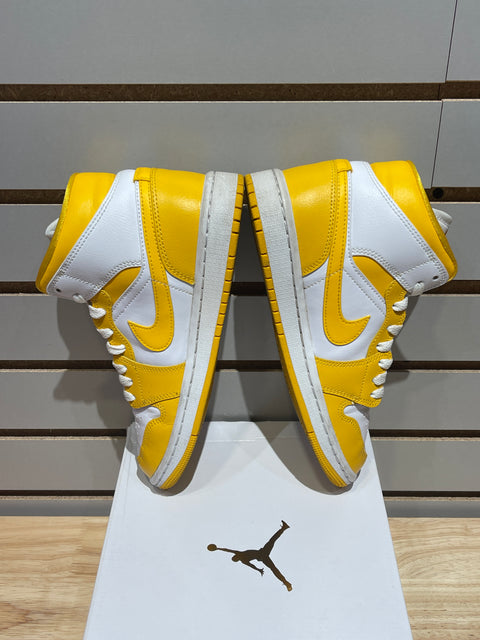Jordan 1 Mid White University Gold (Women's) Sz 5M