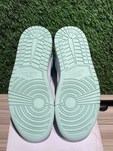 Jordan 1 Mid Washed Teal (Women's) Sz 6.5M/8W.