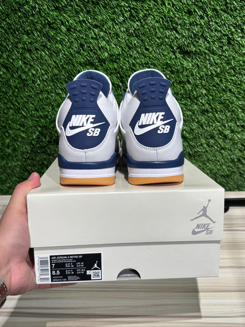 Jordan 4 Retro SB Navy Sz 7M