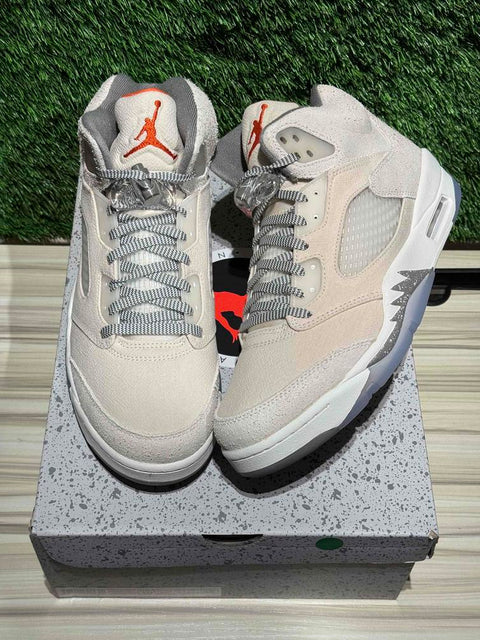 Jordan 5 Retro SE Craft Light Orewood Brown Sz 10.5M