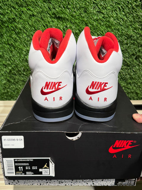 Jordan 5 Retro Fire Red Silver Tongue (2020) Sz 11M