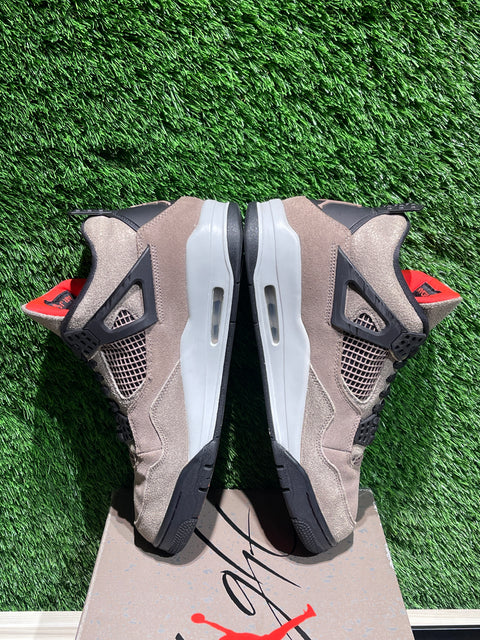 Jordan 4 Retro Taupe Haze Sz 11