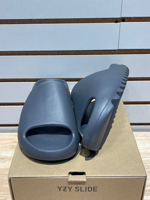 adidas Yeezy Slide Slate Grey Sz 8