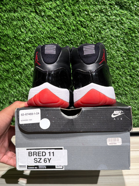 Jordan 11 Retro Playoffs Bred (2019) (GS) Sz 6Y