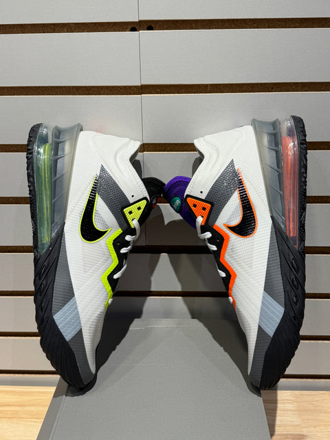 Nike LeBron 18 Low Greedy Sz 13