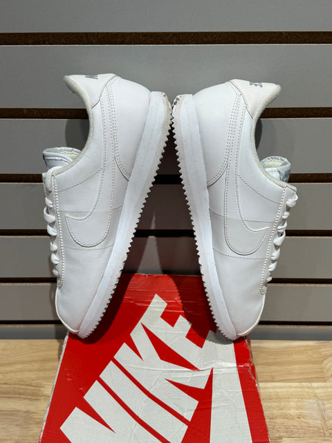 Nike Cortez Basic Leather White White-Wolf Grey-Mtllc Silver Sz 8.5