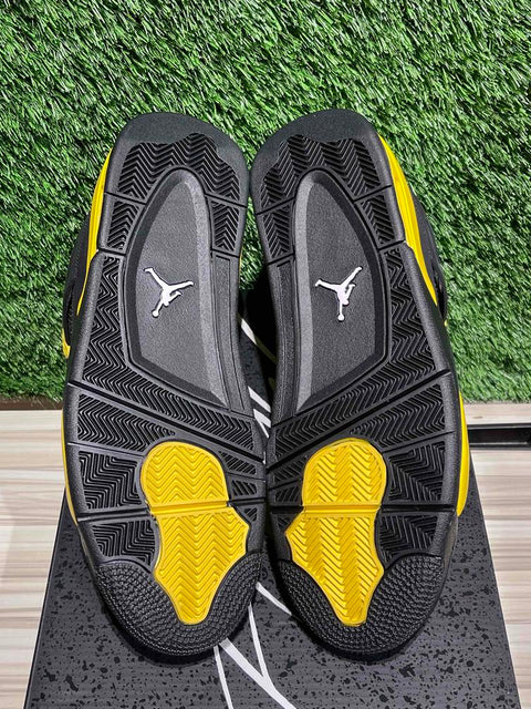 Jordan 4 Retro Thunder (2023) Sz 12.5M