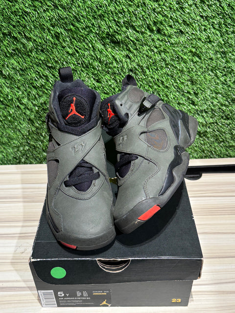 Jordan 8 Retro Take Flight Undefeated (GS) Sz 5Y