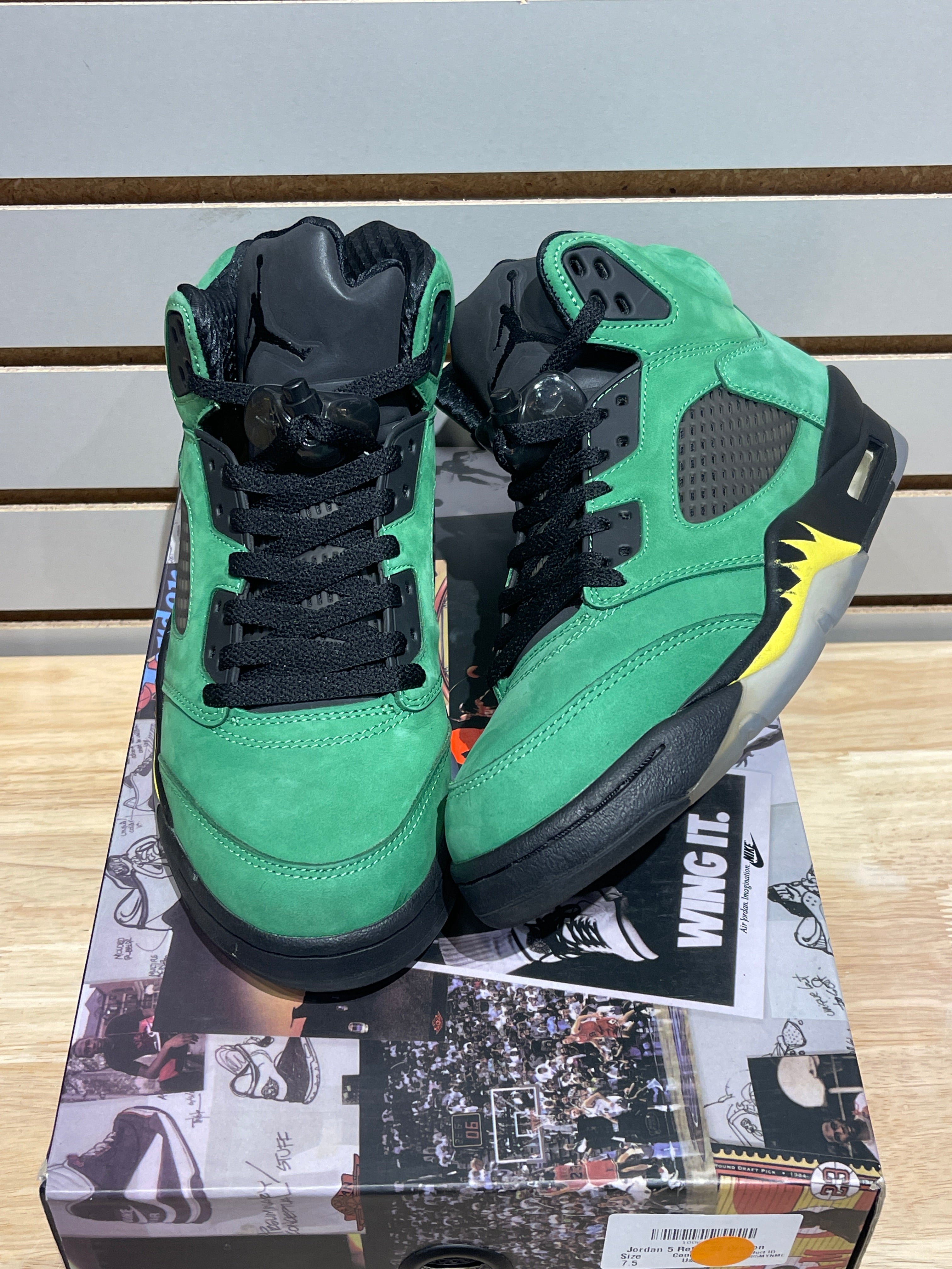 Jordan 5 Retro SE Oregon Sz 7.5M – Sneak City