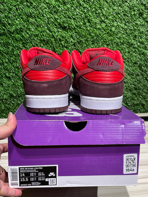 Nike SB Dunk Low Cherry Sz 14