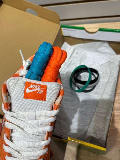 Nike SB Dunk Low Concepts Orange Lobster (Special Box) Sz 8.5M