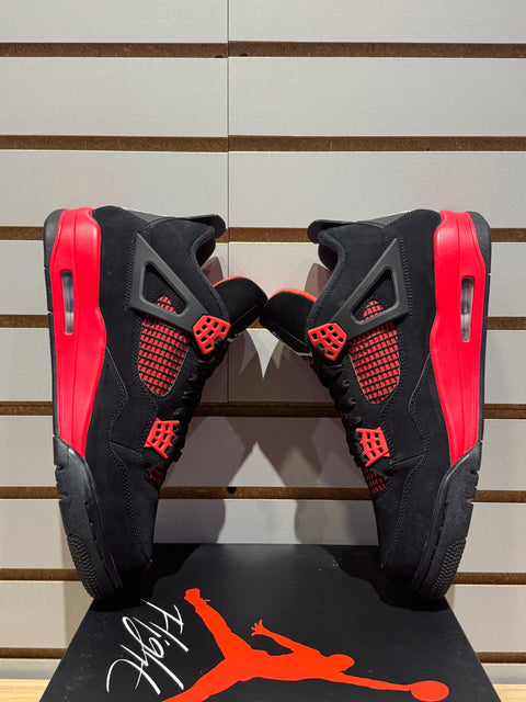 Jordan 4 Retro Red Thunder Sz 10.5