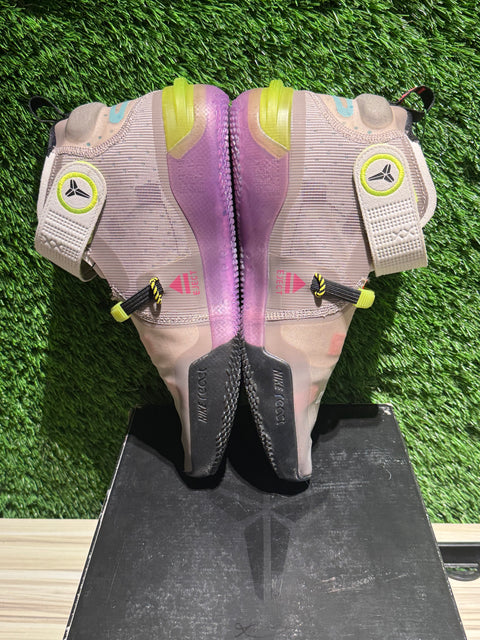 Nike Kobe AD NXT FF Queen Sz 9