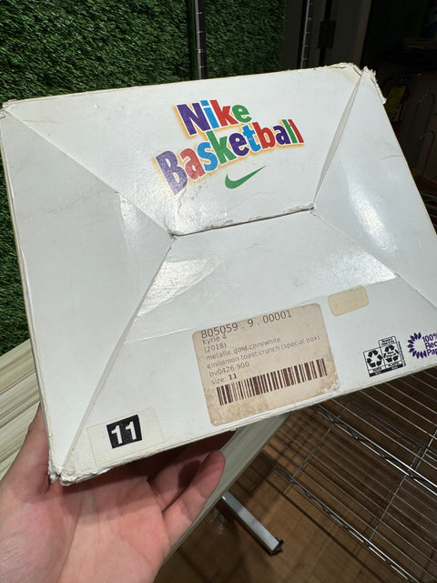 Nike Kyrie 4 Cinnamon Toast Crunch (Special Cereal Box Package) Sz 11