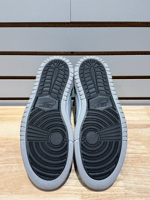 Jordan 1 Zoom CMFT Black Light Smoke GreySz 10.5