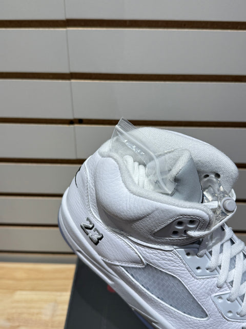 Jordan 5 Retro White Metallic (2026) Sz 11