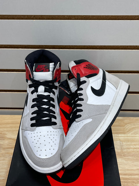 Jordan 1 Retro High Light Smoke Grey Sz 9