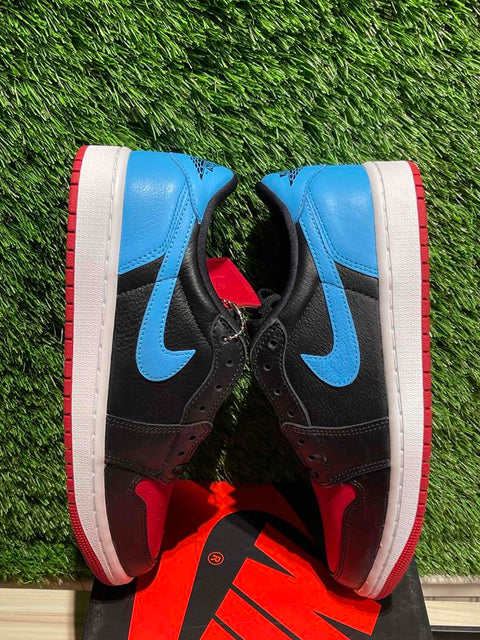 Jordan 1 Retro Low OG NC to Chi (Women's) Sz 6.5M/8W