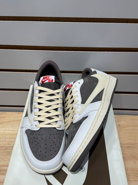 Jordan 1 Retro Low OG SP Travis Scott Reverse Mocha Sz 9
