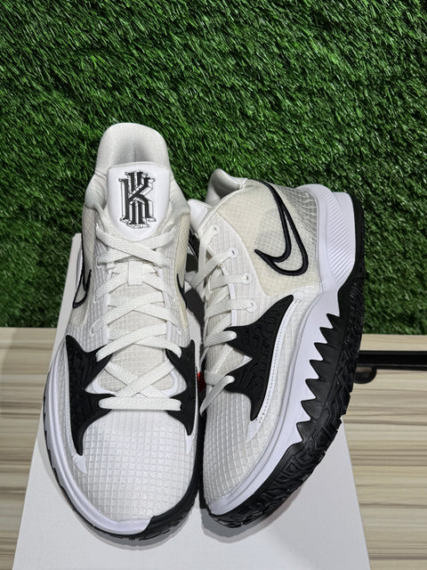 Nike Kyrie 4 Low TB White Black Sz 13