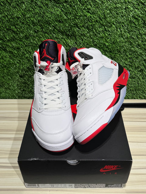Jordan 5 Retro Fire Red Black Tongue (2025) Sz 10M
