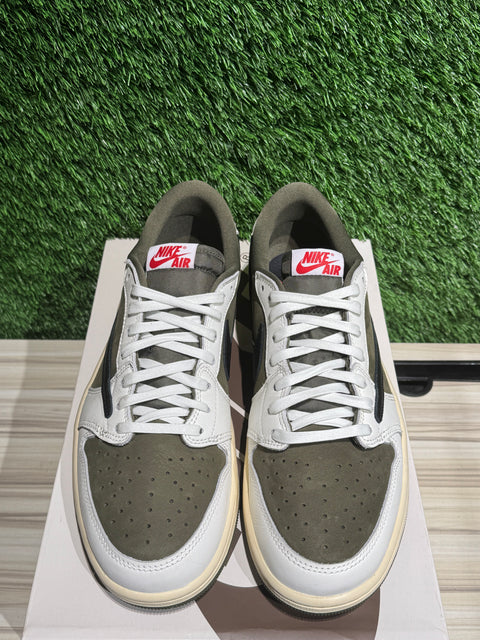 Jordan 1 Retro Low OG SP Travis Scott Medium Olive Sz 10.5