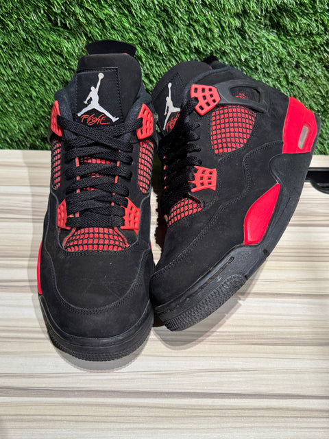 Jordan 4 Retro Red Thunder Sz 11M