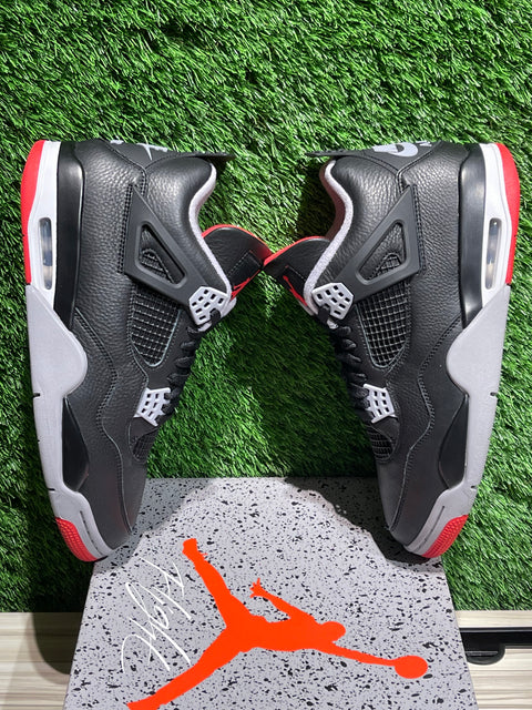 Jordan 4 Retro Bred Reimagined Sz 11M