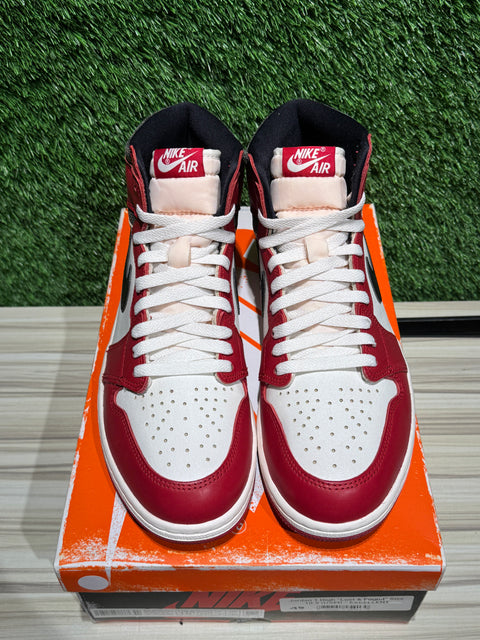 Jordan 1 Retro High OG Chicago Lost and Found Sz 10.5