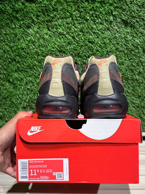 Nike Air Max 95 Dark Army Sz 11.5