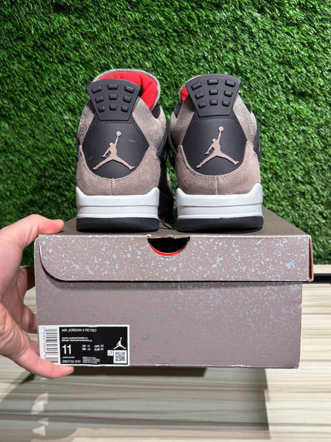 Jordan 4 Retro Taupe Haze Sz 11M.