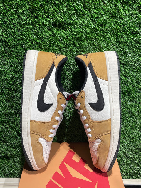 Jordan 1 Low OG Rookie of the Year Sz 9.5M