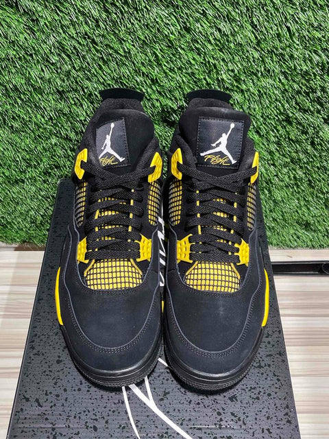Jordan 4 Retro Thunder (2023) Sz 12.5M
