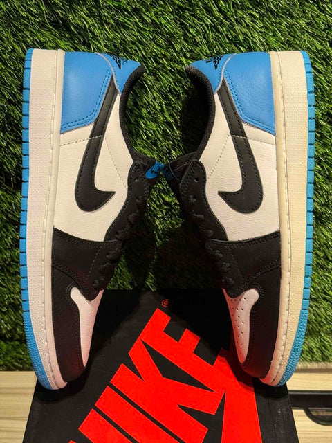 Jordan 1 Retro Low OG Black Dark Powder Blue (Women's) Sz 7M/8.5W