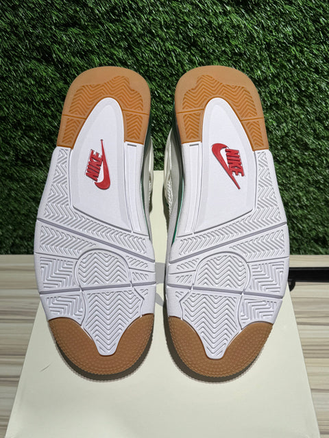 Jordan 4 Retro SB Pine Green Sz 11M