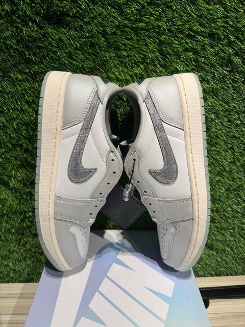 Jordan 1 Retro Low OG Year of the Snake (2025) Sz 8
