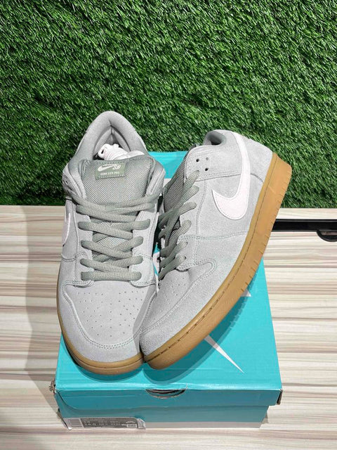 Nike SB Dunk Low Island Green Gum Sz 13
