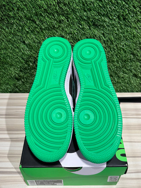 Nike Air Force 1 Low Ducks of a Feather University of Oregon Egg or Duck Sz 9.5