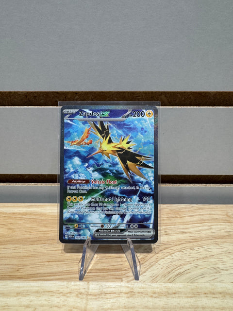 Zapdos ex 2023 Pokémon Scarlet & Violet 151 Special Illustration Rare 151/202 (Holofoil)